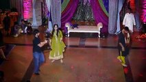 Superb Mehndi Dances performance Pakistani Wedding - Pak video tube