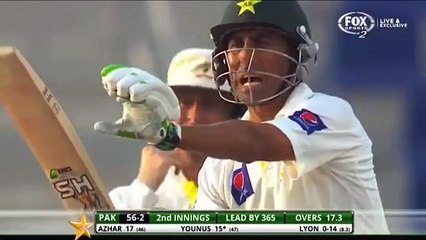 Younis Khan, Michael Clarke and David Warner sharing few friendly Moments