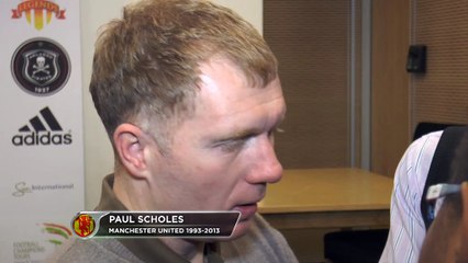 Scholes pide paciencia con Van Gaal