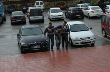 İnsan Kaçakçılığı Yapan Çete Lideri Yakalandı