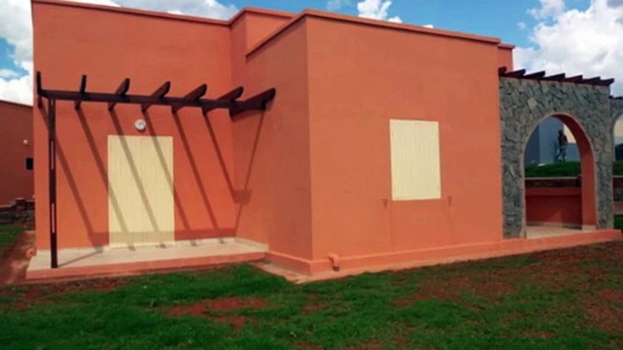 Vente Maison / Villa ANTANANARIVO (TANANARIVE) - Madagascar - A vendre belle villa de plain pied dans un lotissement résidentiel sécurisé à Ilafy