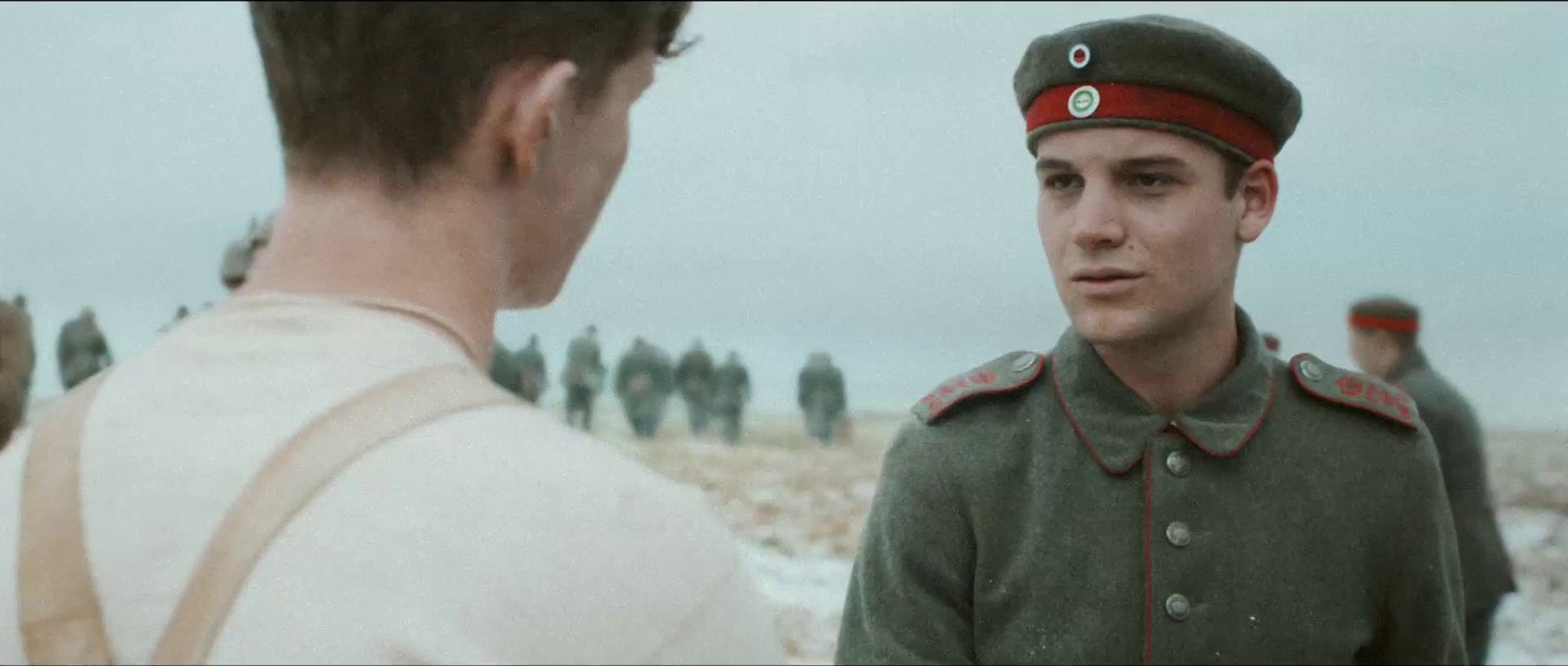 Même en pleine guerre, un peu de bonté réchauffe le coeur : Pub de Noel - Sainsburys 2014