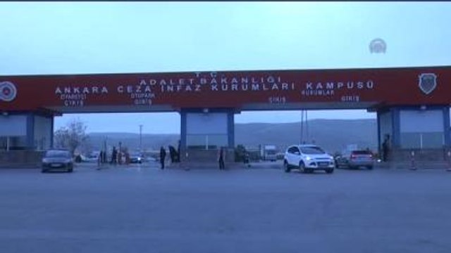 Sincan Cezaevinde Şiir Dinletisi