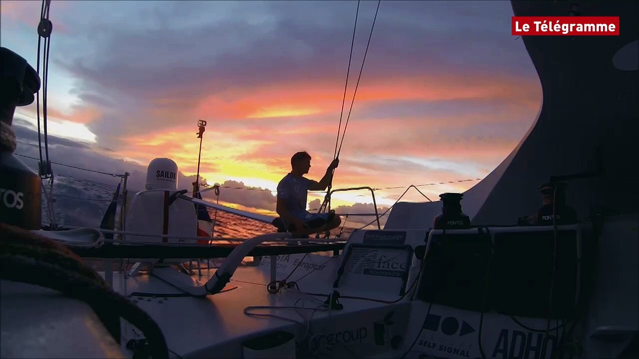 Route du Rhum. Images du bord : Solidaires en Peloton - Jour 11