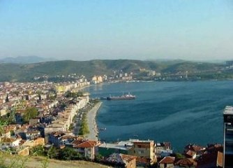 Gemlik Belediye Başkanı Yılmaz: 50 Bin Kişi Tabut Üzerinde Yaşıyor