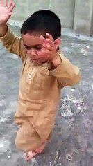 funny baby dancing at roof, funny clips