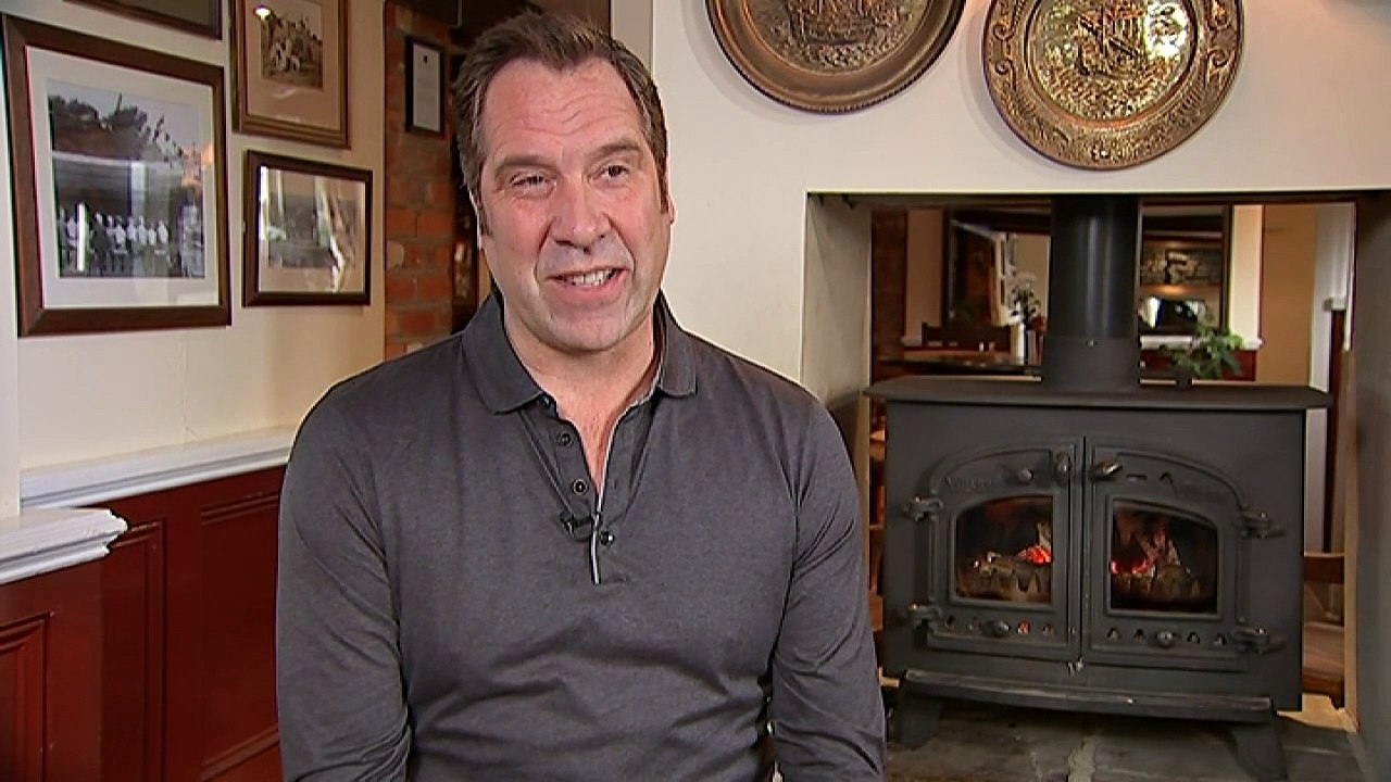 David Seaman: My first experience of Wayne Rooney