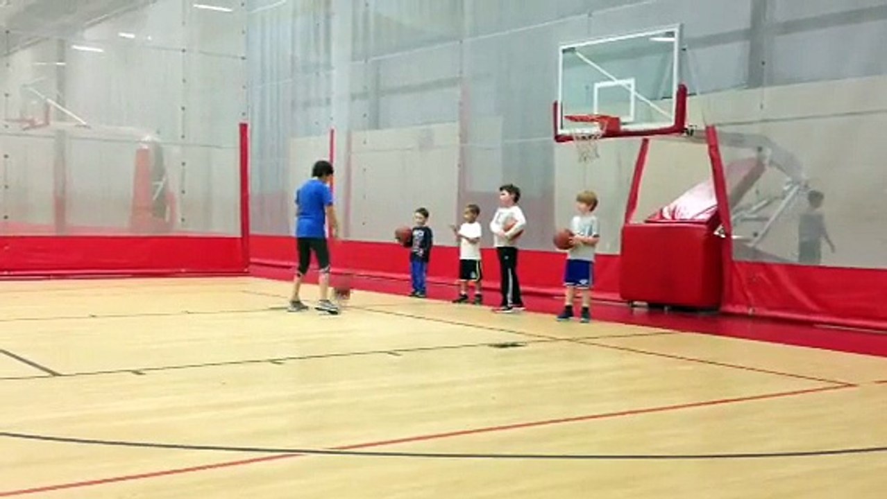 Raphael Basket