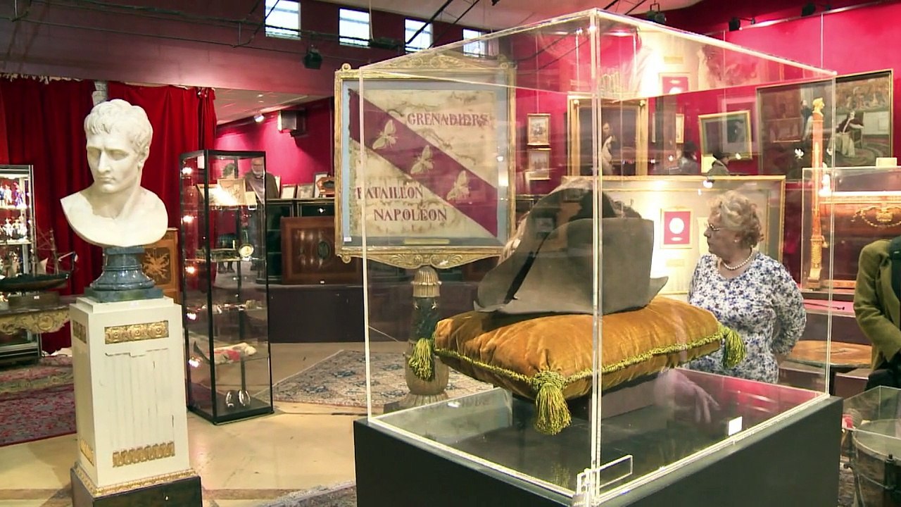 Bicorne, épées, bustes... Les objets de Napoléo...