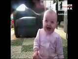 Bebeklerin çılgın gülüşleri...