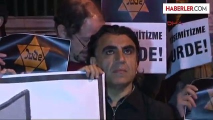 Durde Platformu Üyeleri Neve Şalom'un Kapısına Tehdit Mesajı Asılmasını Protesto Etti