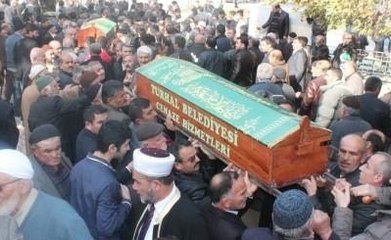 Kazada Ölen İki Kardeş Toprağa Verildi