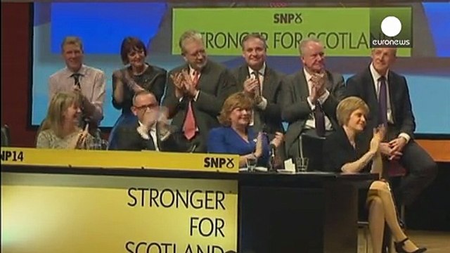 Nicola Sturgeon sustituye a Alex Salmond como primera ministra de Escocia