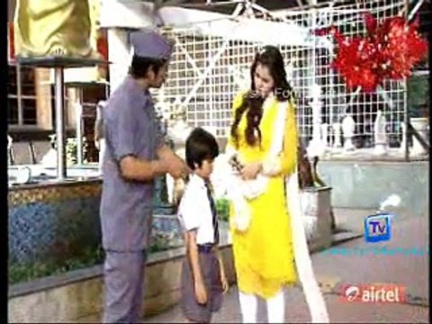 Itti Si Khushi 14th November 2014 Video Watch Online pt4 - Watching On IndiaHDTV.com - India's Premier HDTV