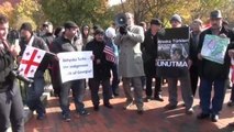 ABD'de Yaşayan Ahıskalılar Beyaz Saray Önünde Gösteri Düzenlendi