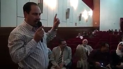 الإعلامي الجزائري عبد الوكيل بلام يهاجم الاعلامي المصري حمدي قنديل في المعرض الدولي للكتاب .