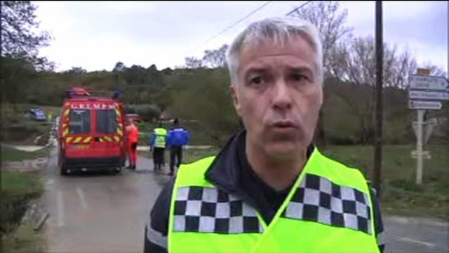 Voiture emportée par les eaux dans le Gard: nous avons retrouvé deux corps