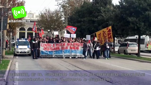Scontri con polizia a Rimini, è il giorno dello sciopero 'sociale'. Paz: 'lavoro e dignità'