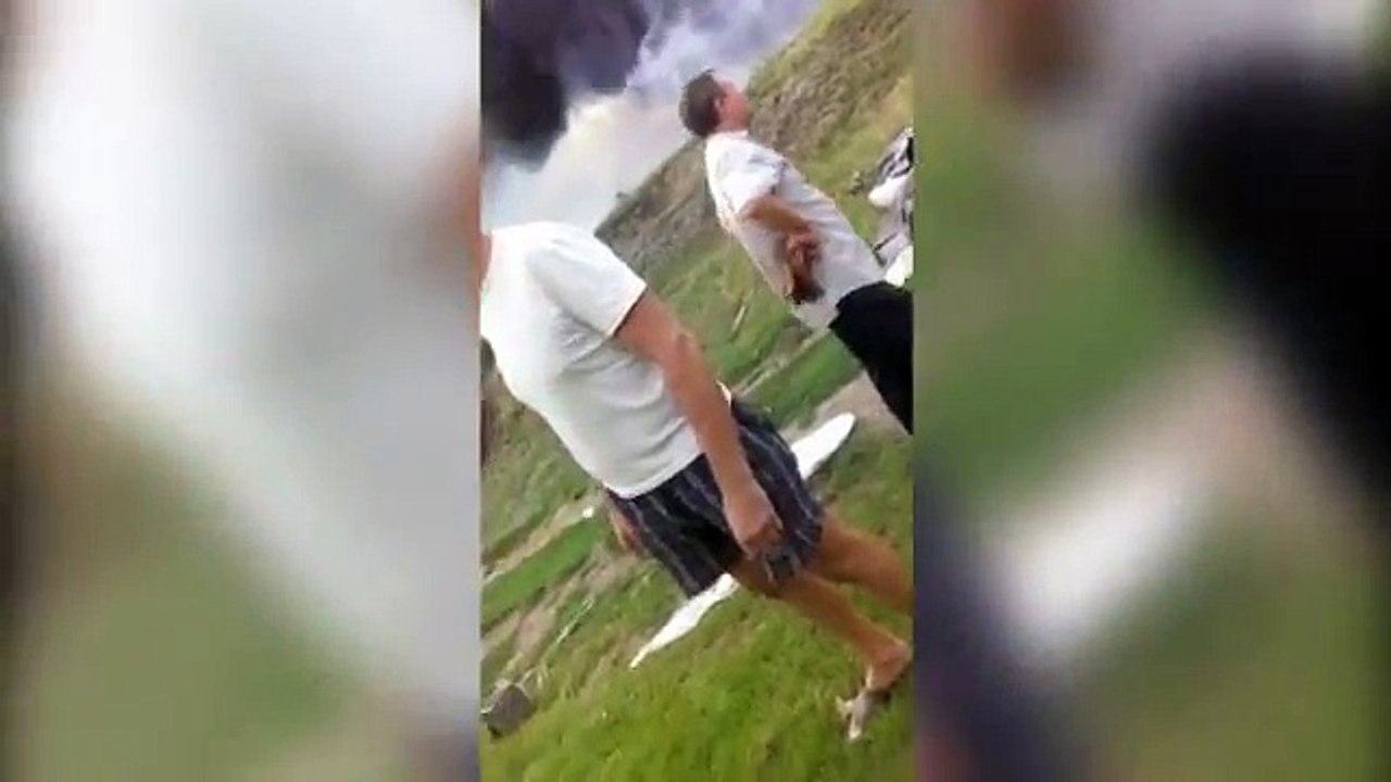 Nouvelles images du crash du MH17 de Malaysian Airlines en Ukraine, abattu en plein vol!