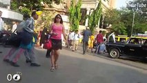 Viral Video Today - Girl Wearing A Skirt Walks On Indian Streets - How People React and Treat