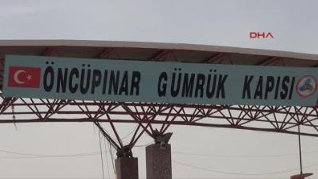 Kilis Suriyelilerin Türkiye'ye Giriş Çıkışları Sürüyor