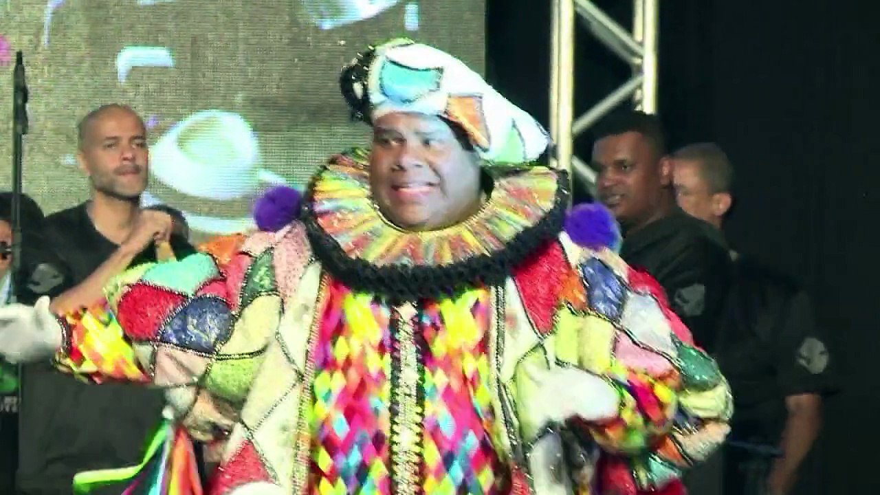 Rio Carnival 2015 King and Queen selected