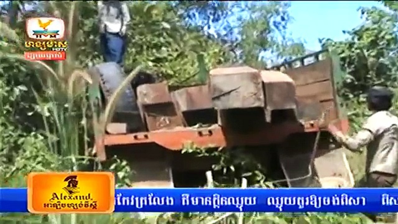 Khmer News, Hang Meas HDTV, 11 November 2014 Part 01