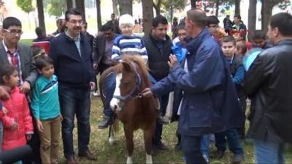 Kahramanmaraş'ta Engelli Çocuklar İlk Kez Ata Bindi