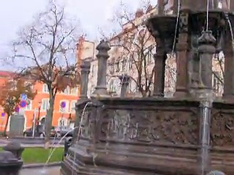 LA FONTAINE DE LA POTERNE...........