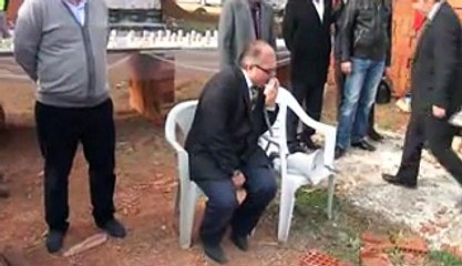 uşak  kamu sen temel atma hazır