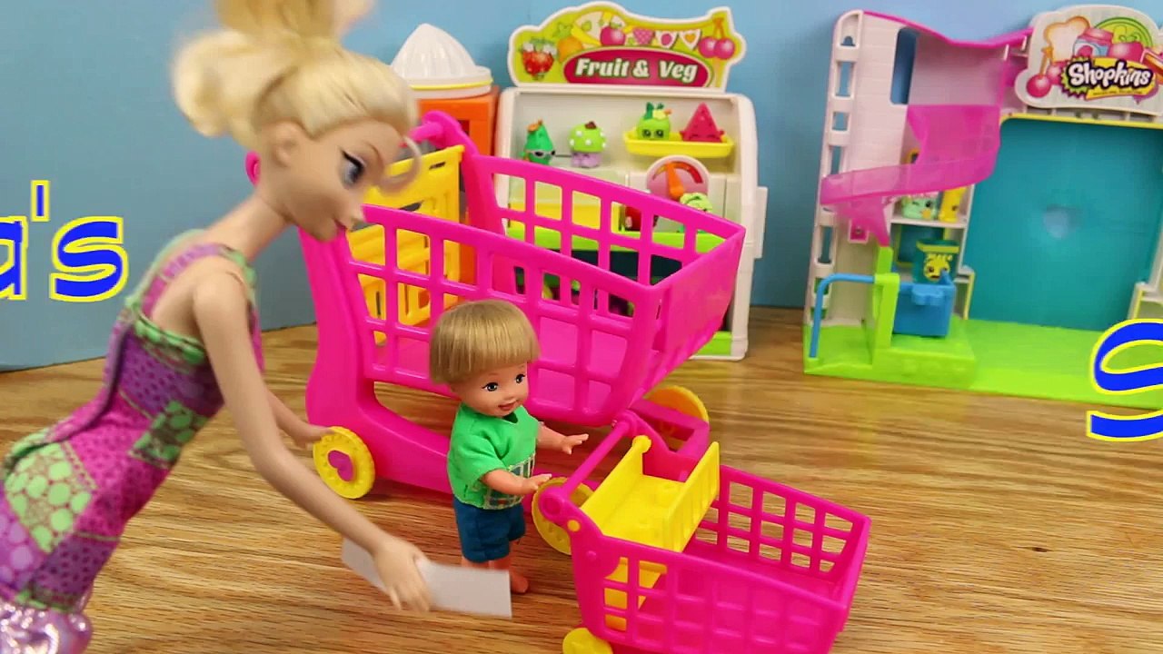 Frozen Disney Elsa and Shopkins with Frozen Kids Alex Shopping Cleans Barbie Bathroom for Shopkins