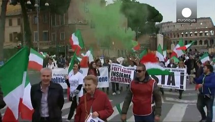 Nueva manifestación en Roma contra la inmigración