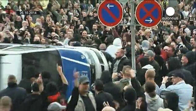 La extrema derecha alemana concentra a 3000 manifestantes contra el islamismo