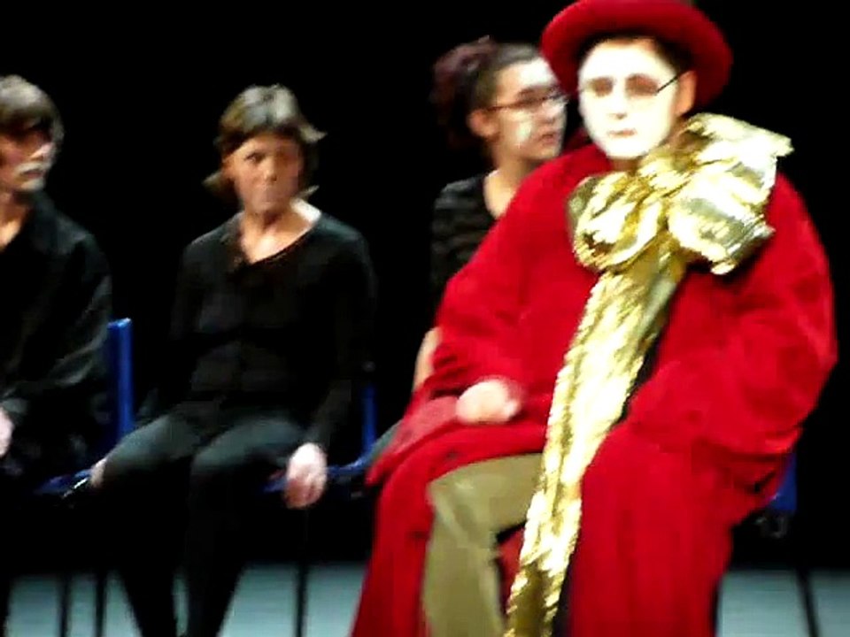 DECLINAISON SUR LE CLOWN THEATRE CROIX ROUSSE