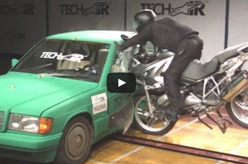 Motorsiklet sürücüleri için hava yastığı