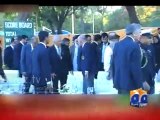 NO LIFT - Afghan President Totally Ignored PM Nawaz and started chatting with Shehryar Khan & Najam Sethi - Just Look at NS face