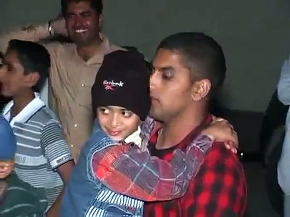 BHANGRA DEKHO SHARABIEA DA