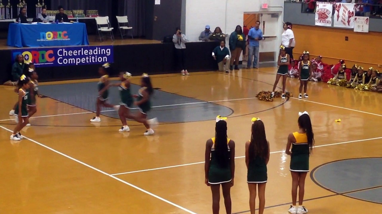 Cheerleading competition 6.1