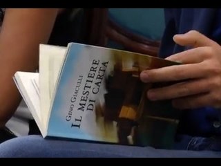 Napoli - ''Il mestiere di carta'', presentato il romanzo di Giaculli (15.11.14)