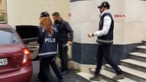 400 Bin Lira Çaldığı İddiasıyla Aranan Temizlikçi Kadın Yakalandı