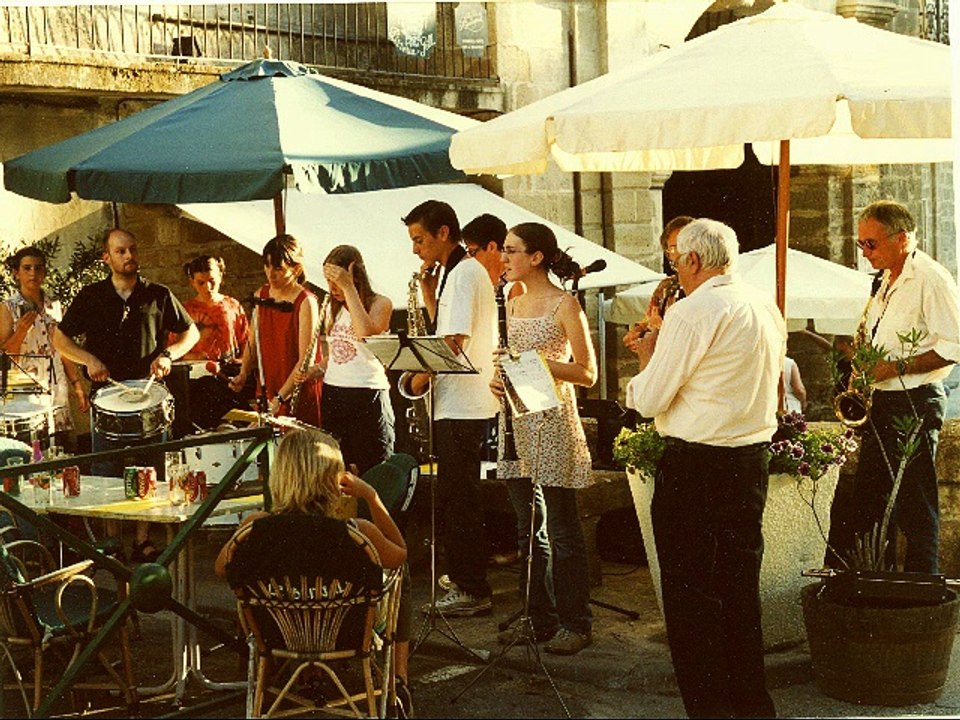 Fanfare EQS 2003