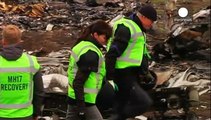 Ucraina, iniziato il recupero dei resti del Boeing abbattuto