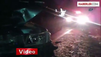 İki Araç Kafa Kafaya Çarpıştı: 1 Ölü, 3 Yaralı