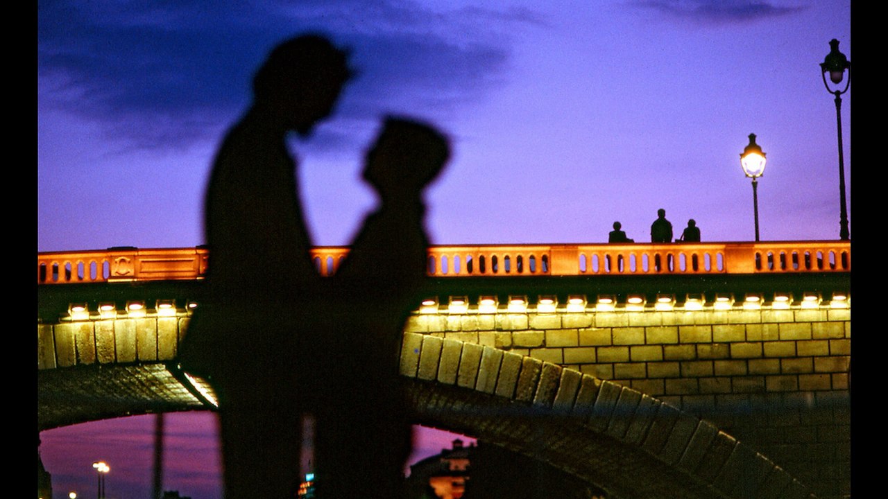 ZAZ  " Sous le ciel de PARIS "