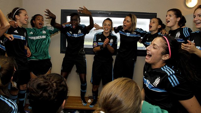 La joie des Olympiennes après Nîmes 0-1 OM
