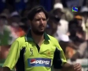 Virender Sehwag plays with Afridi  39 s mind and emotions