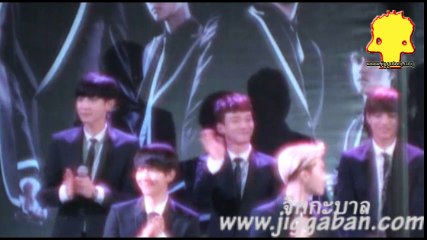 แฟนคลับ ไปรอเจอ EXO ที่ Parc Paragon คับคั่ง ตั้งแต่ ตี 2 บ ไปรอเจอ EXO คับคั่ง ตั้งแต่ ตี 2