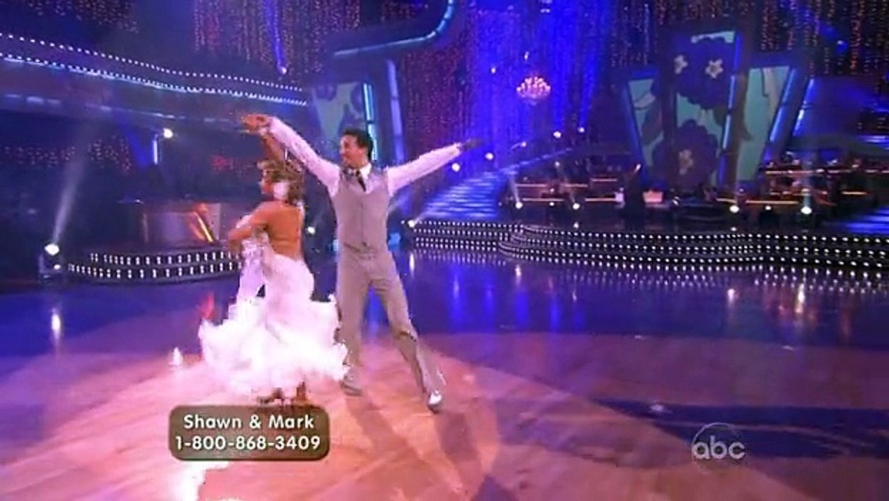 Shawn Johnson & Mark Ballas - Viennese Waltz