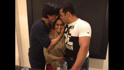 Salman Sister Arpita Mehandi Ceremony | Shahrukh, Salman & Malaika !