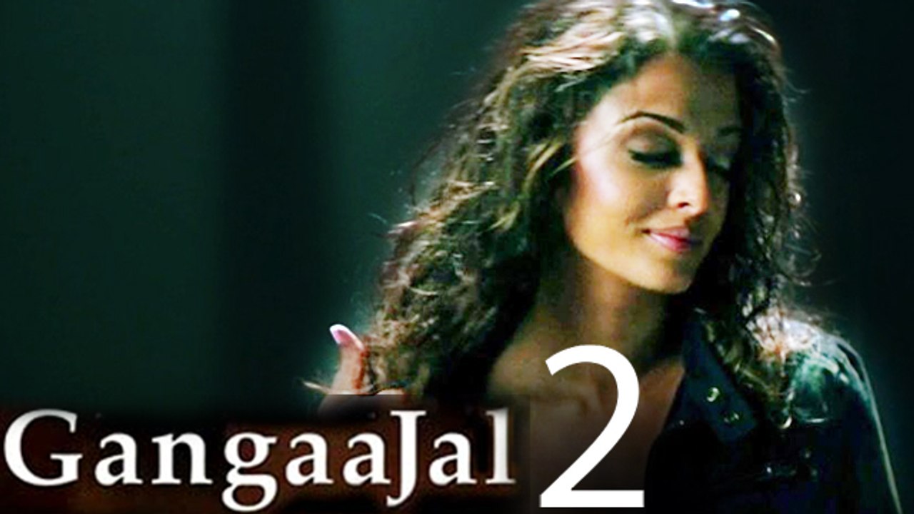 Aishwarya Rai To Play A Cop In Gangaajal  2 !